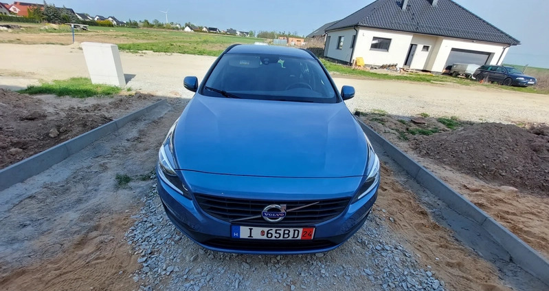 Volvo V60 cena 42900 przebieg: 163200, rok produkcji 2016 z Grodków małe 742